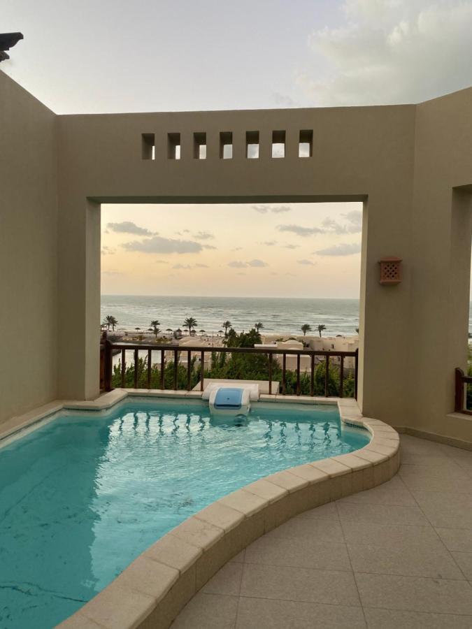 The Villa At Cove Рас ал Хайм Екстериор снимка